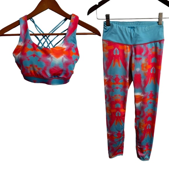 Modern Style Me Bra and Leggings Size Small - Picture 1 of 8